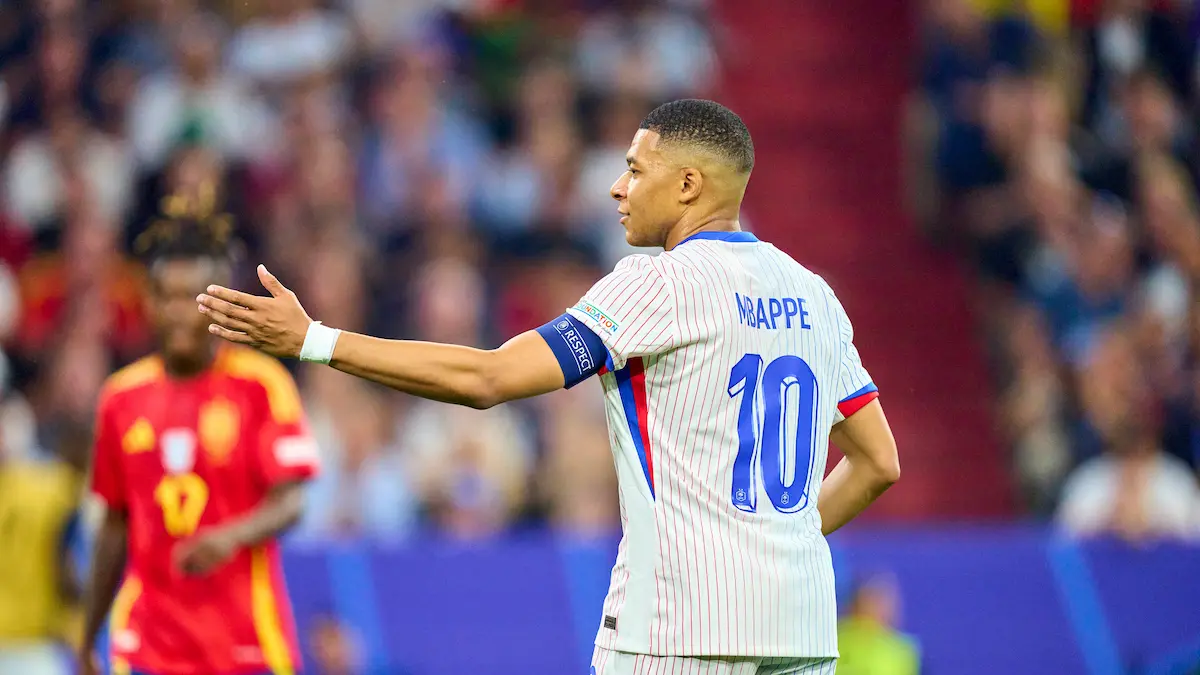 découvrez notre pronostic pour le match australie vs turquie lors de la coupe du monde 2026. analyse des équipes, joueurs clés et conseils pour parier.