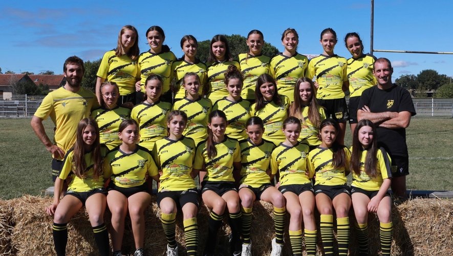 découvrez comment les écoles de rugby ont remplacé les équipes féminines par la catégorie 'ouverte', favorisant ainsi une pratique inclusive et mixte du rugby dès le plus jeune âge.