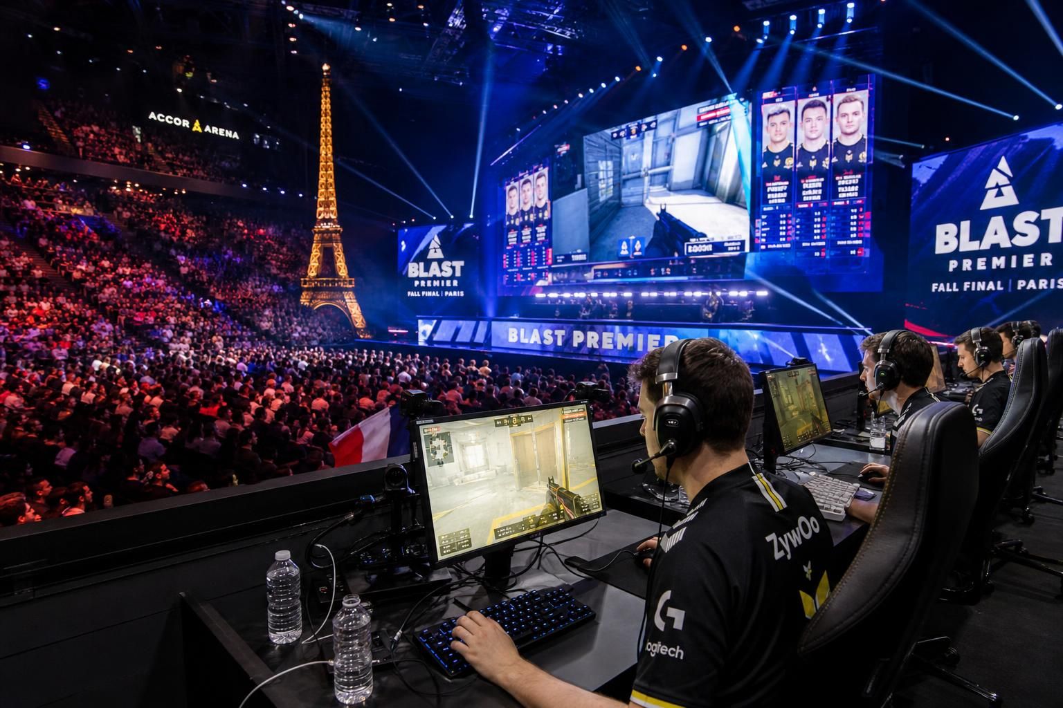 découvrez esports world, un événement majeur réunissant 2000 joueurs autour de 24 jeux en compétition, avec une dotation record de 75 millions de dollars à gagner.