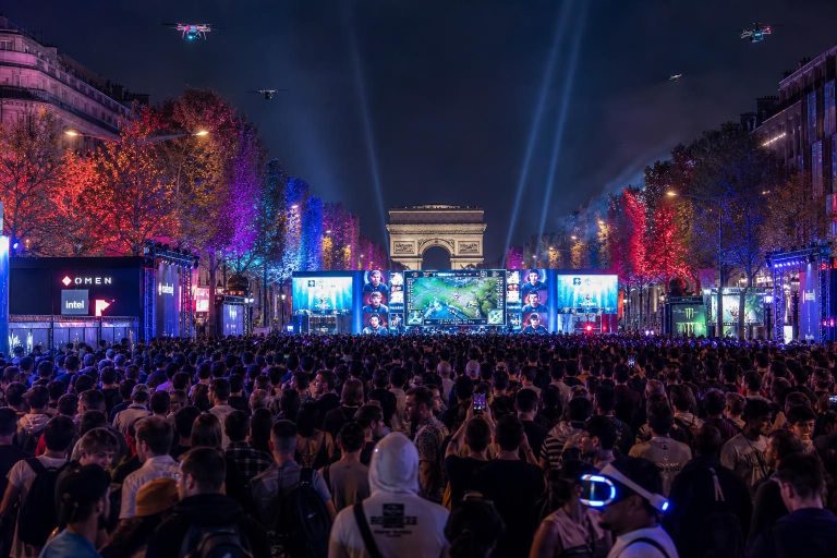 découvrez le festival esport sur les champs-élysées, un événement incontournable réunissant les passionnés de compétition numérique au cœur de paris.